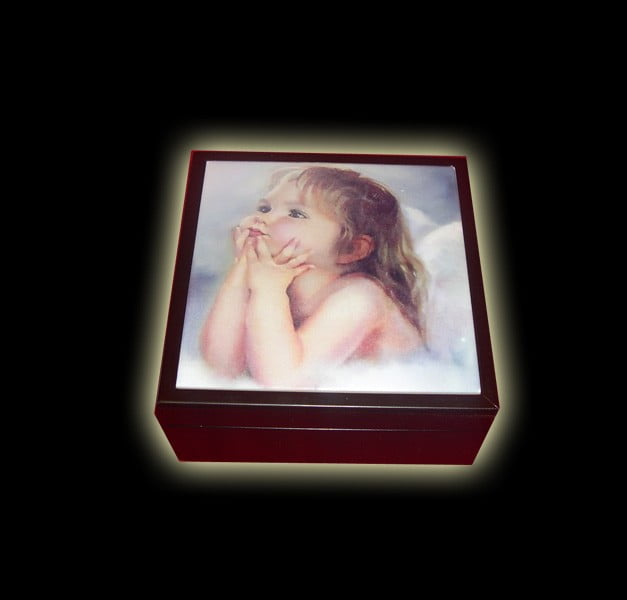 WOODEN BOX 17 CM X 17 X 8 WOODEN BOX 17 CM X 17 X 8