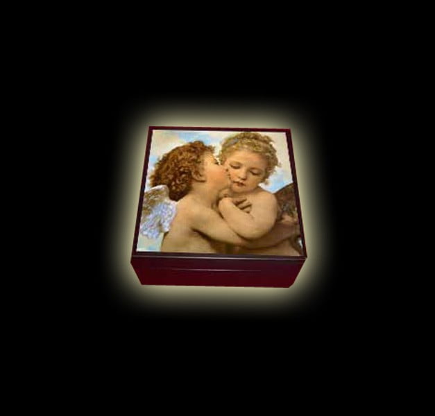 WOODEN BOX 17 CM X 17 X 8 WOODEN BOX 17 CM X 17 X 8