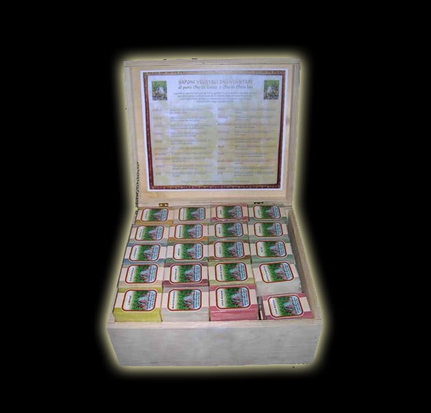 EXHIBITOR FULL NATURAL SOAPS EXHIBITOR FULL NATURAL SOAPS