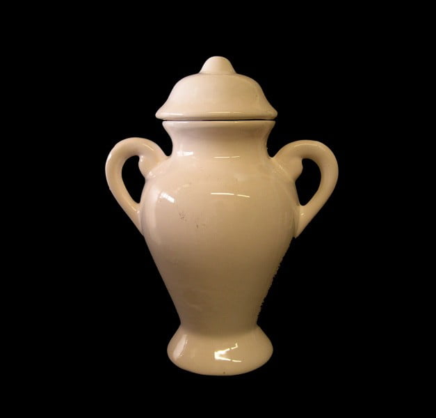 QUARTINHA DE LOUÇA FEMEA (WITH HANDLES) CM 18 (CERAMIC) QUARTINHA DE LOUÇA FEMEA (WITH HANDLES) CM 18 (CERAMIC)