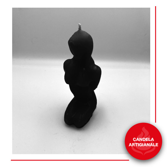 Simulacro donna in ginocchio legata in cera - immagine 3