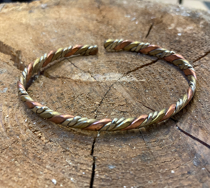 BRACCIALETTO TRE METALLI TIBETANO - Spessore 0,5 cm