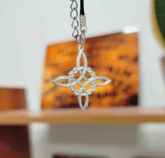 NODO DELLE STREGHE in argento gr. 2.8 NODO DELLE STREGHE in argento gr. 2.8