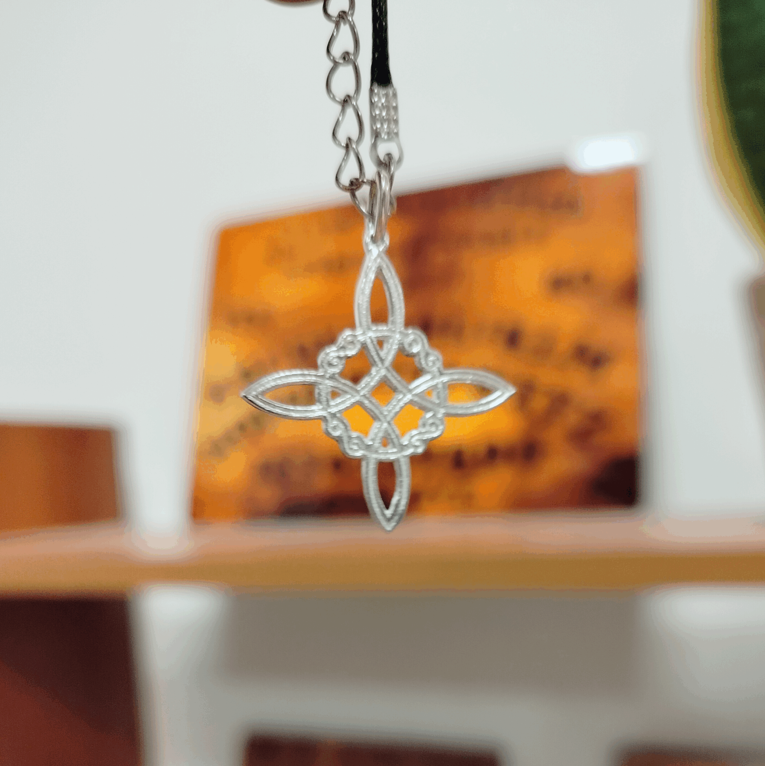 NODO DELLE STREGHE  in argento gr. 2.8